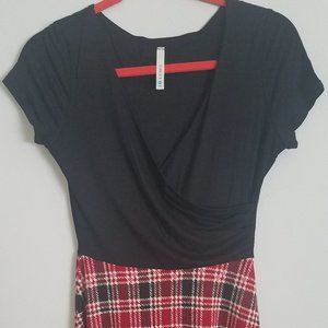 Gill Skater Dress Size M Knit bottom Silky Top